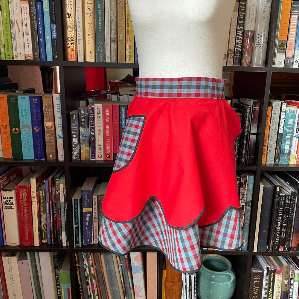 vintage apron - Picture 2 of 7